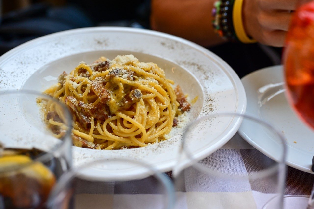 Eat carbonara like a local in Rome, Italy 