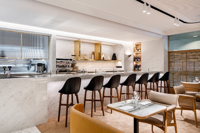 First lounge Singapore