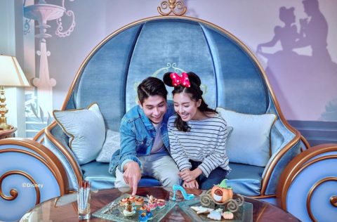 Dining at Hong Kong Disneyland
