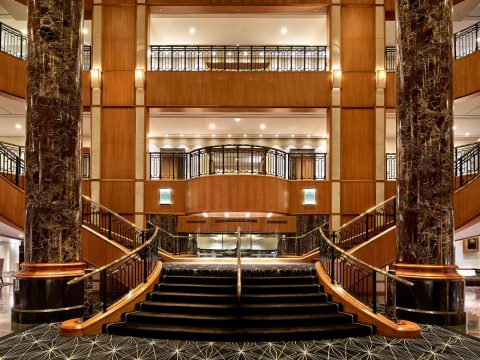 Sheraton-Grand-Park-Hyatt-Lobby