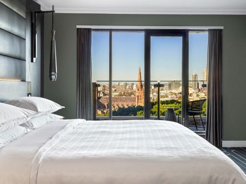 Sheraton-Grand-Park-Hyatt-Room-View