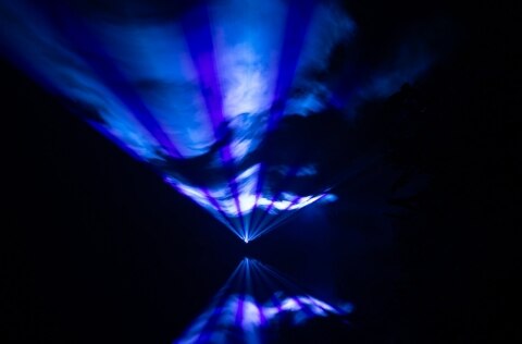 Illumina light show