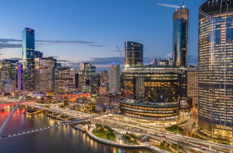 Find luxury on the wharf 