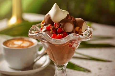 Sundae at the Catseye Pool Club restaurant at The Sundays on Hamilton Island