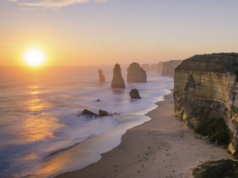 Find a flight with Qantas