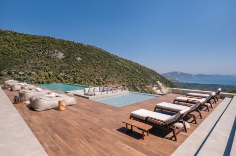 Artelia, Greece
