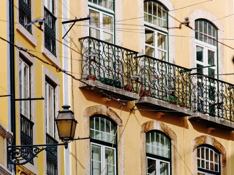 How to Spend a Perfect Day in Lisbon Portugal