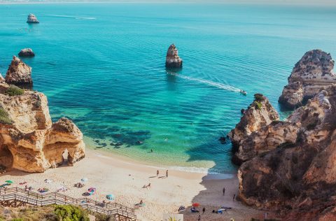 beach rockfaces hero image