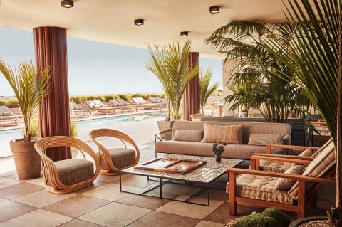 Santa Monica Proper pool area