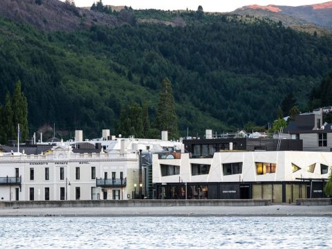 Eichardt's Private Hotel, New Zealand