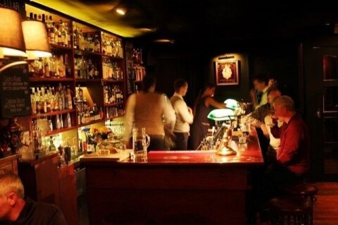 Hawthorn Lounge