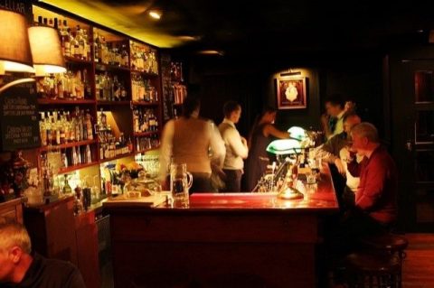 Hawthorn Lounge